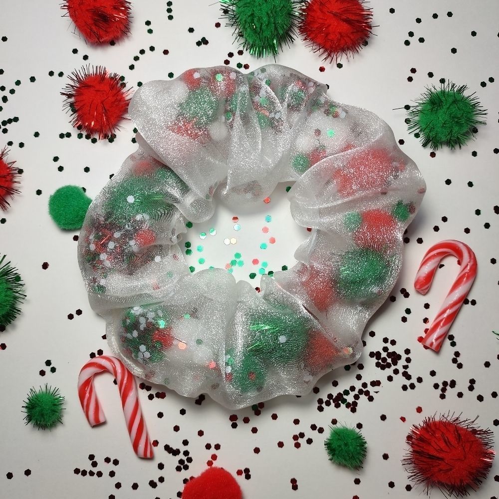 Christmas scrunchie with pom poms